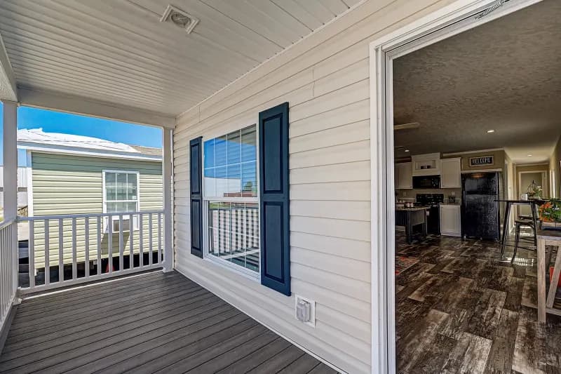 Legend 1660390 exterior home features