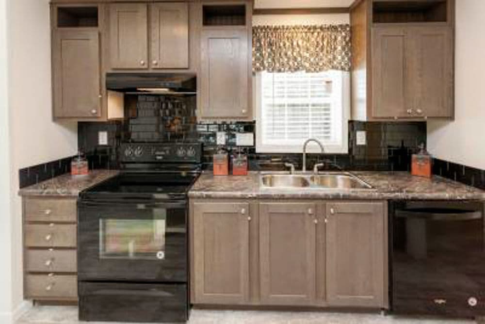 Moyne kitchen home features