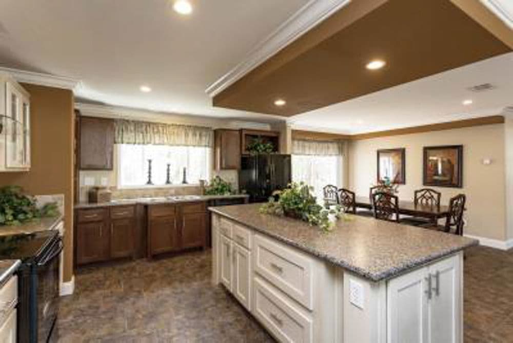 Eastman kitchen home features