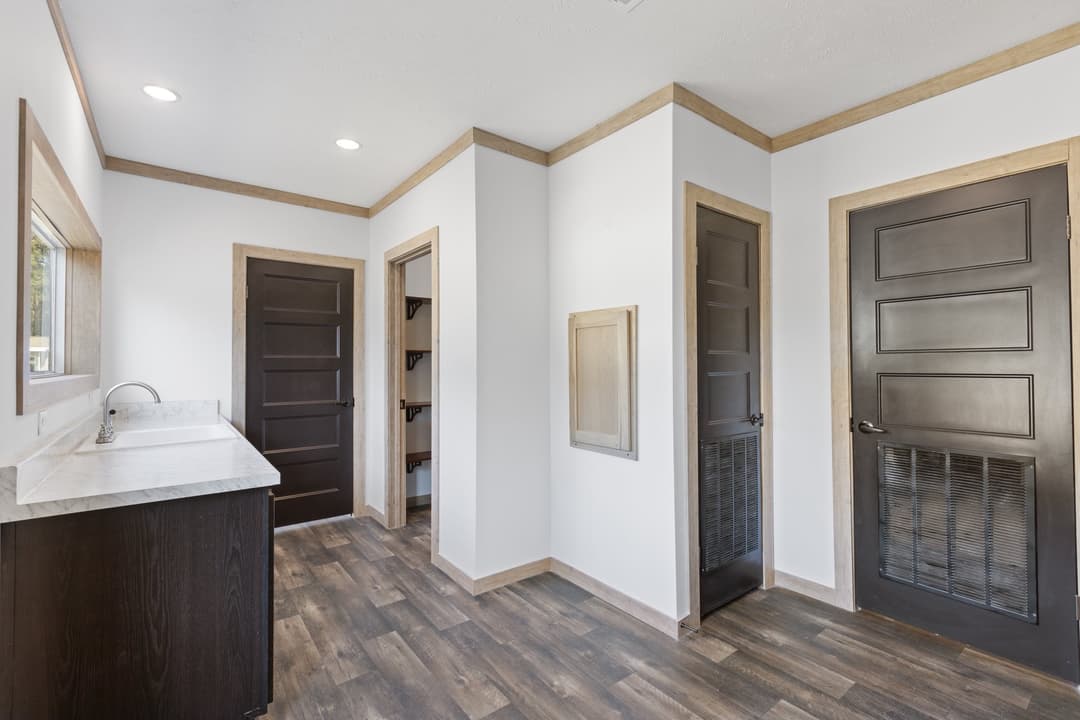 The delilah (inventory) interior home features