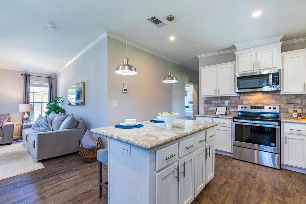 Yarbo kitchen home features