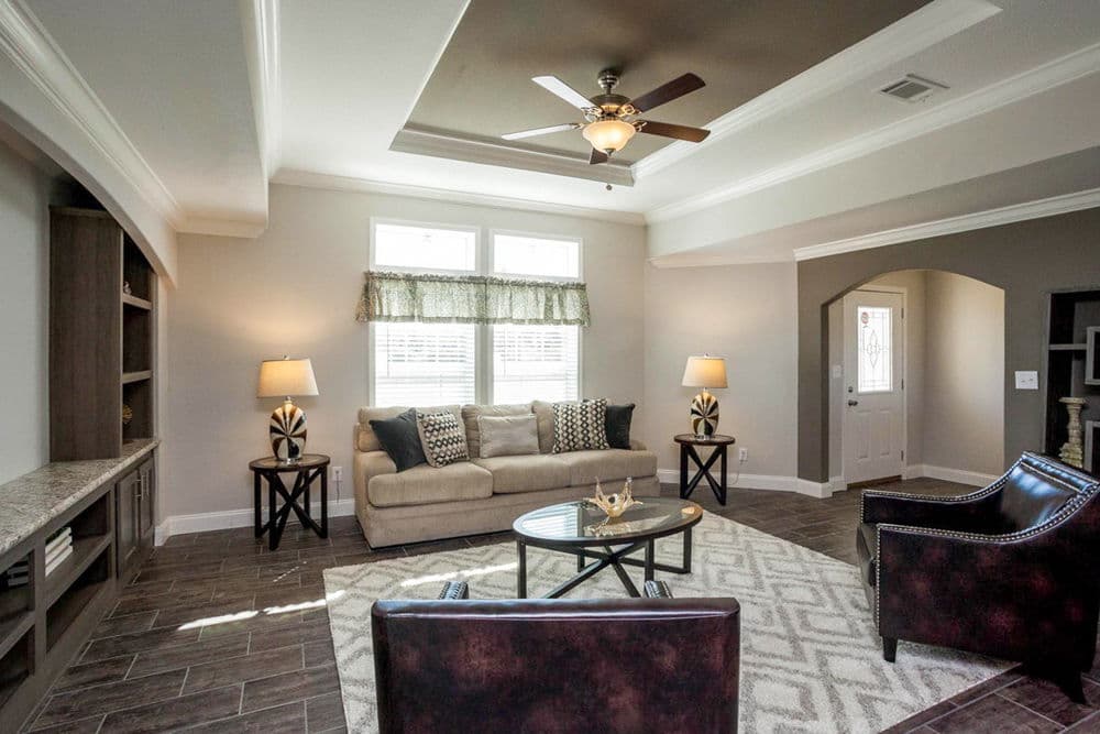 Galion interior home features