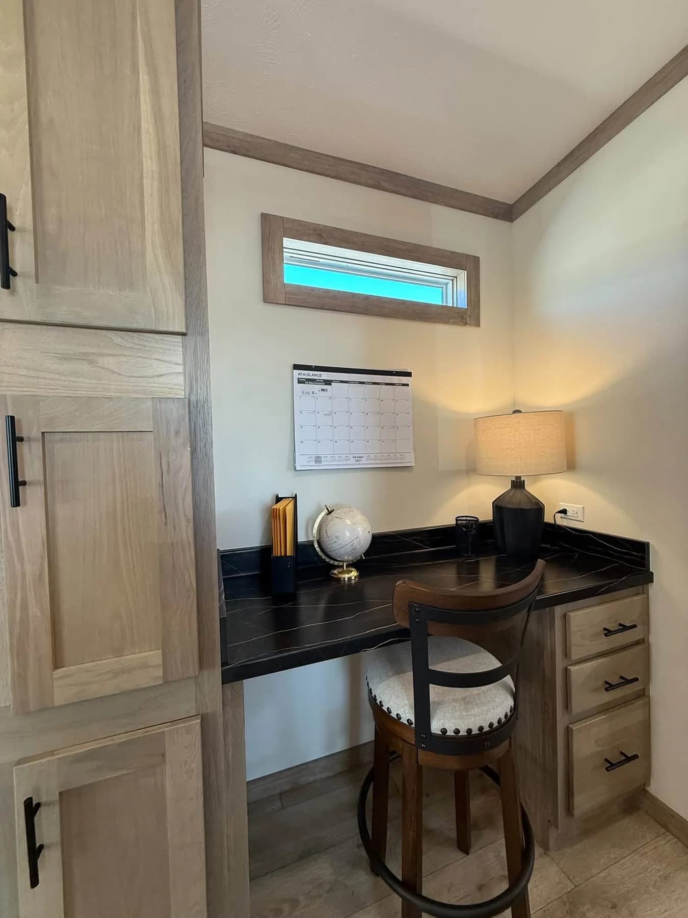 The keystone (coming soon)  home features