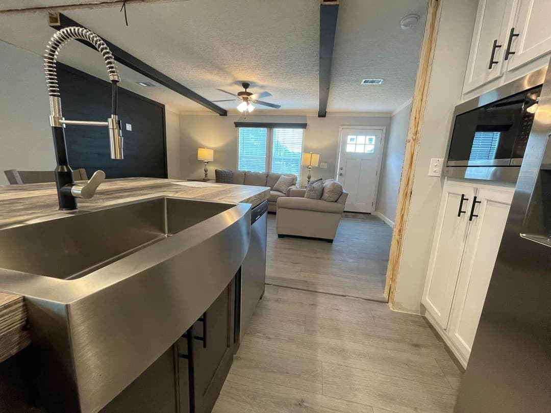 2026 maverick (inventory) kitchen home features