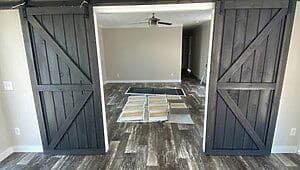 Legend 3276502 interior home features