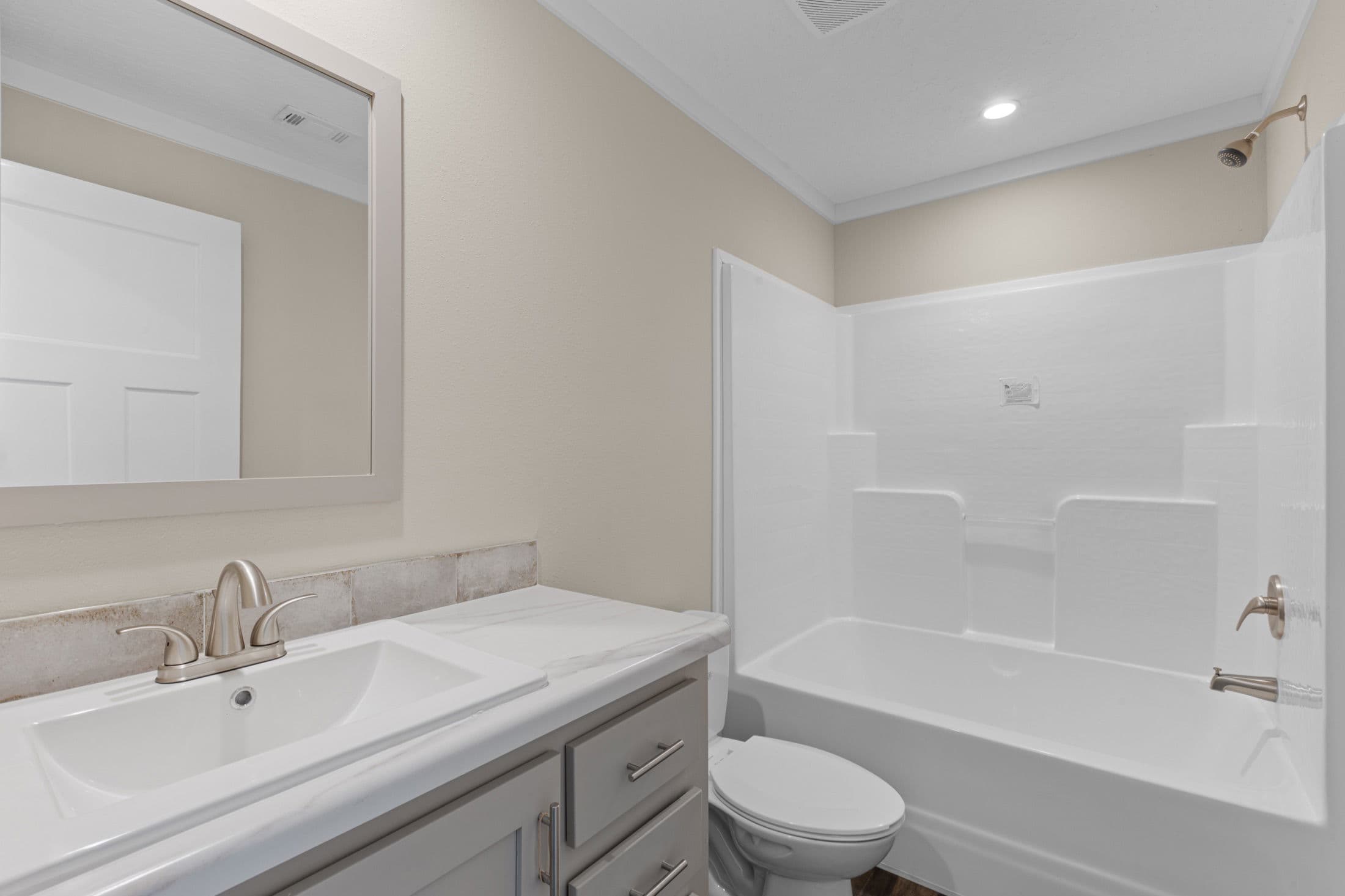 The merlin (inventory) bathroom home features
