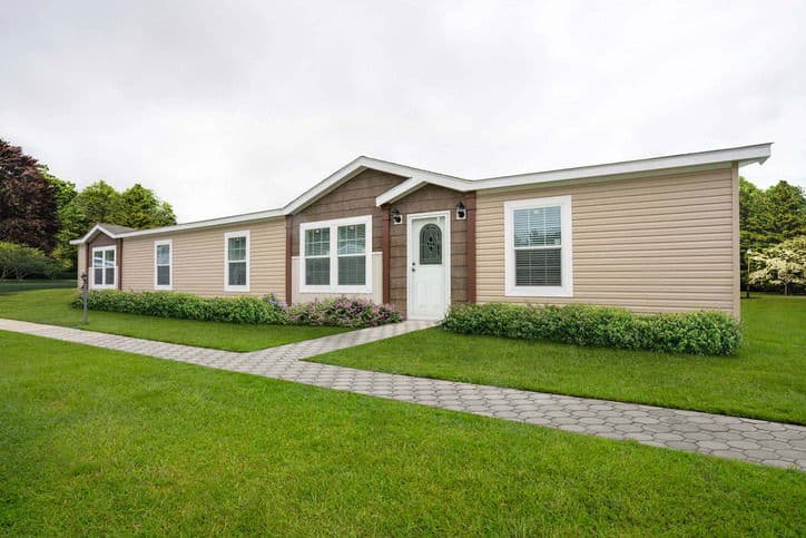 Boho 32764n hero, elevation, and exterior home features