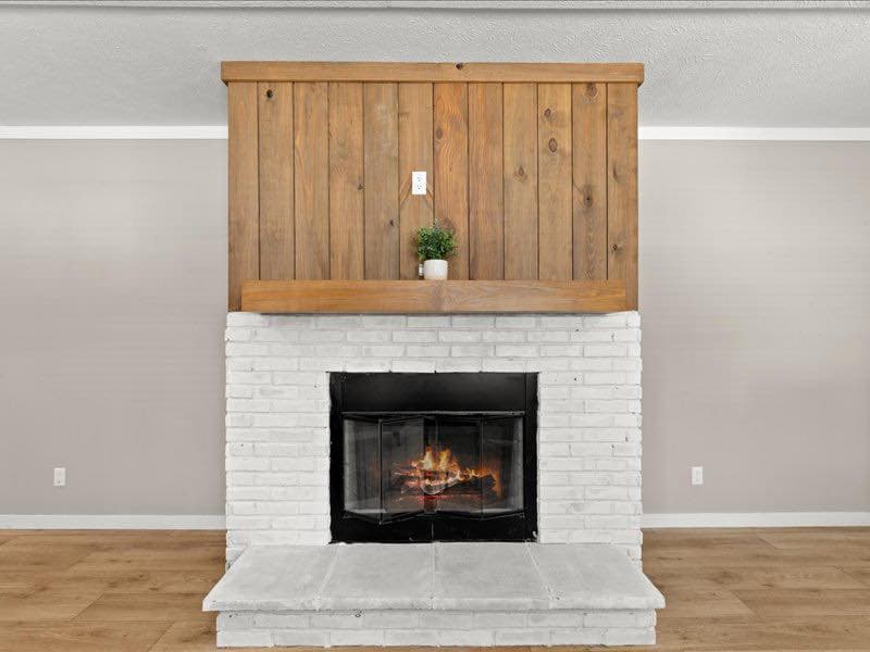 The shades creek (inventory) interior home features