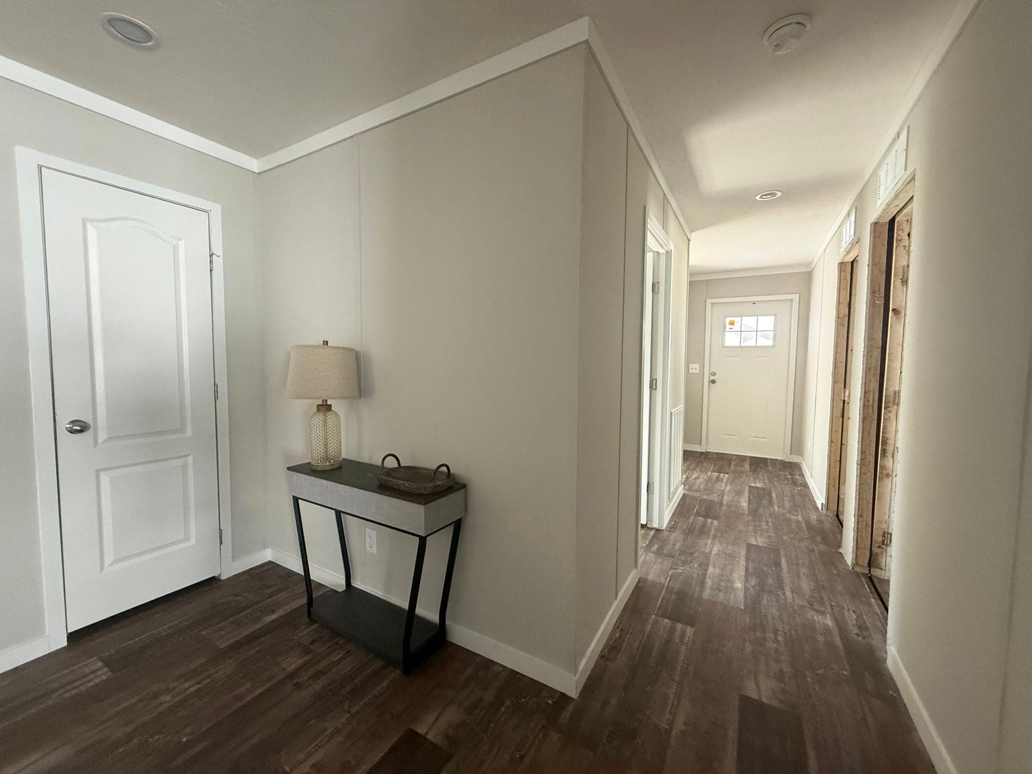 Iron ranch 28563a  home features