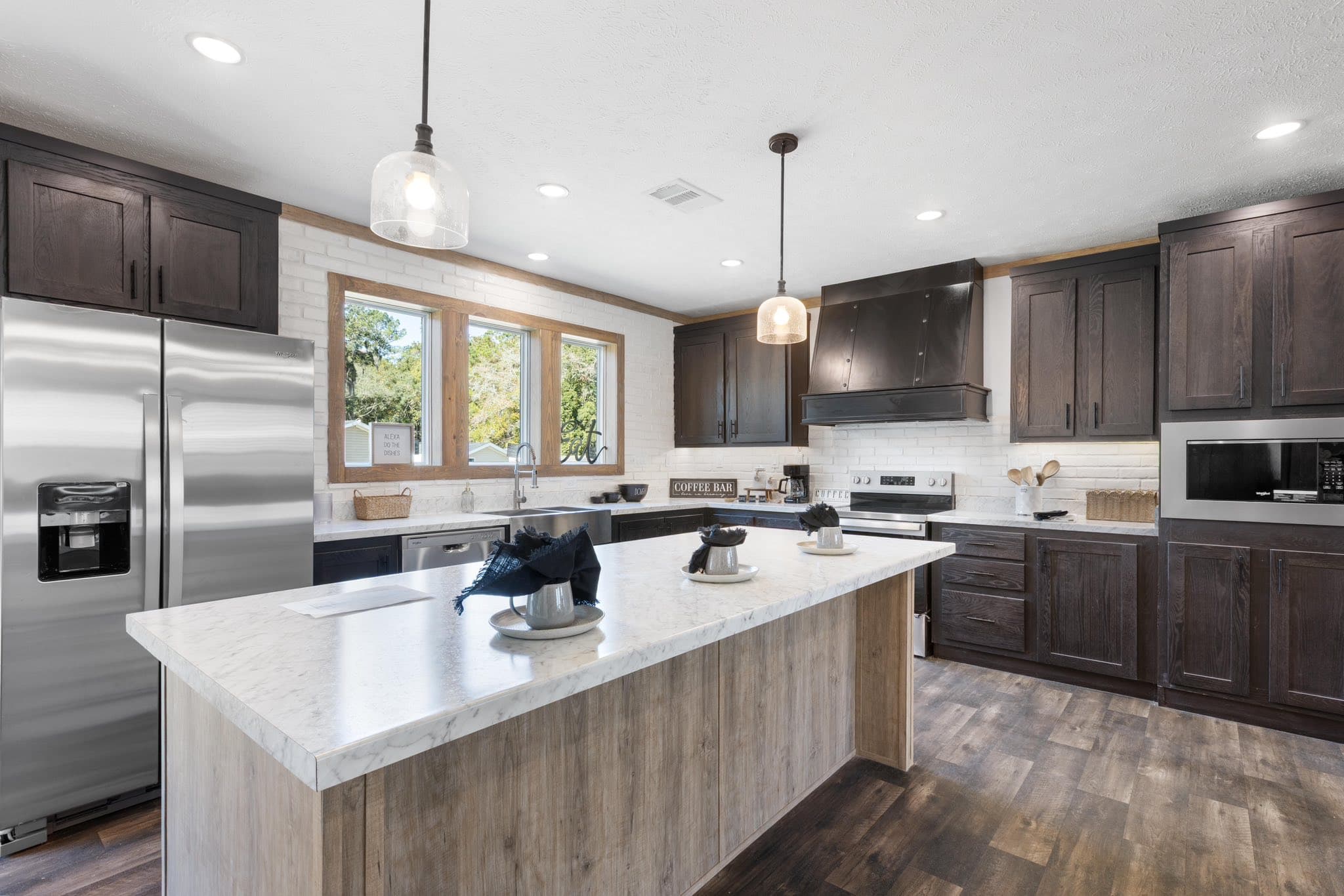 The delilah (inventory) kitchen home features