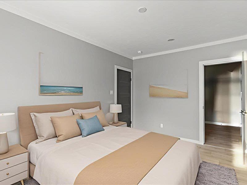 The shades creek (inventory) bedroom home features