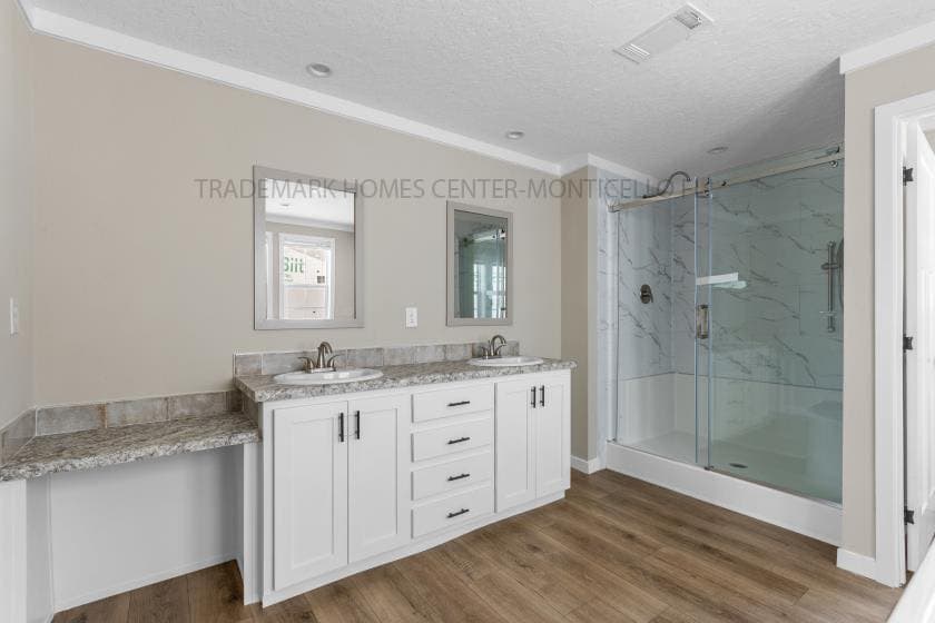 The cottonwood 2026 (inventory)  home features