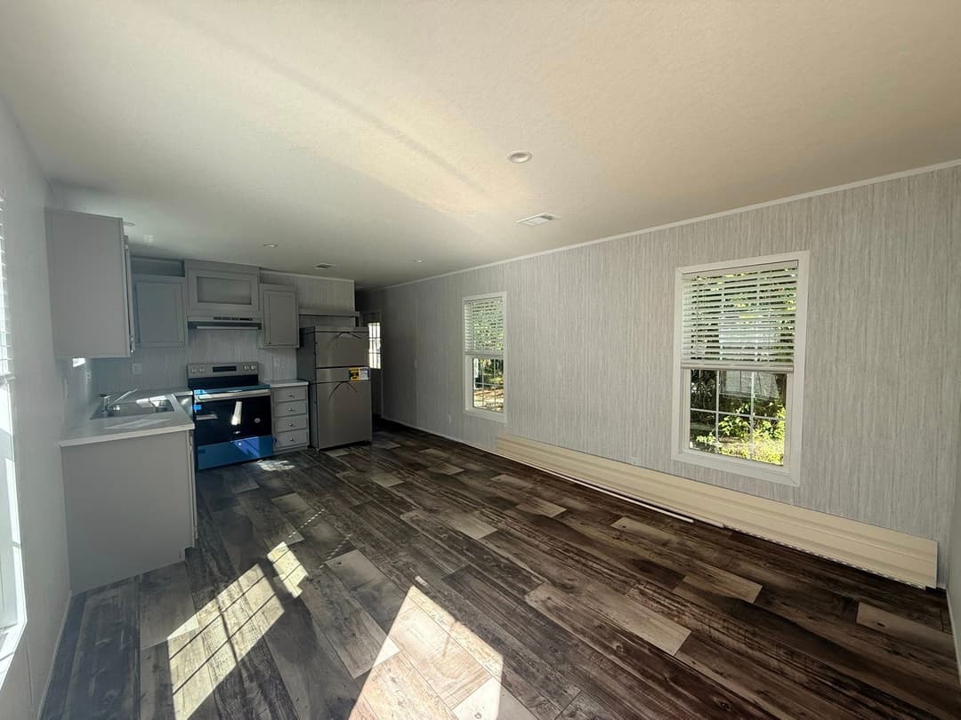 2026 charlie (inventory) interior home features