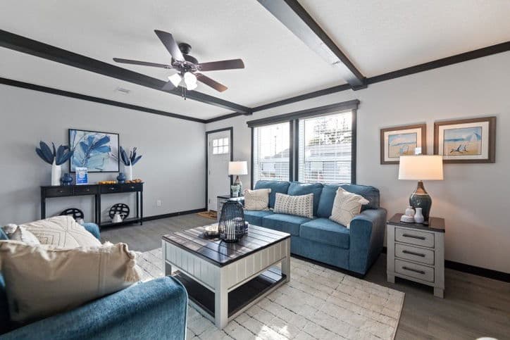 Sparrow 32725a interior home features