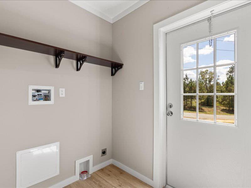 The shades creek (inventory) interior home features