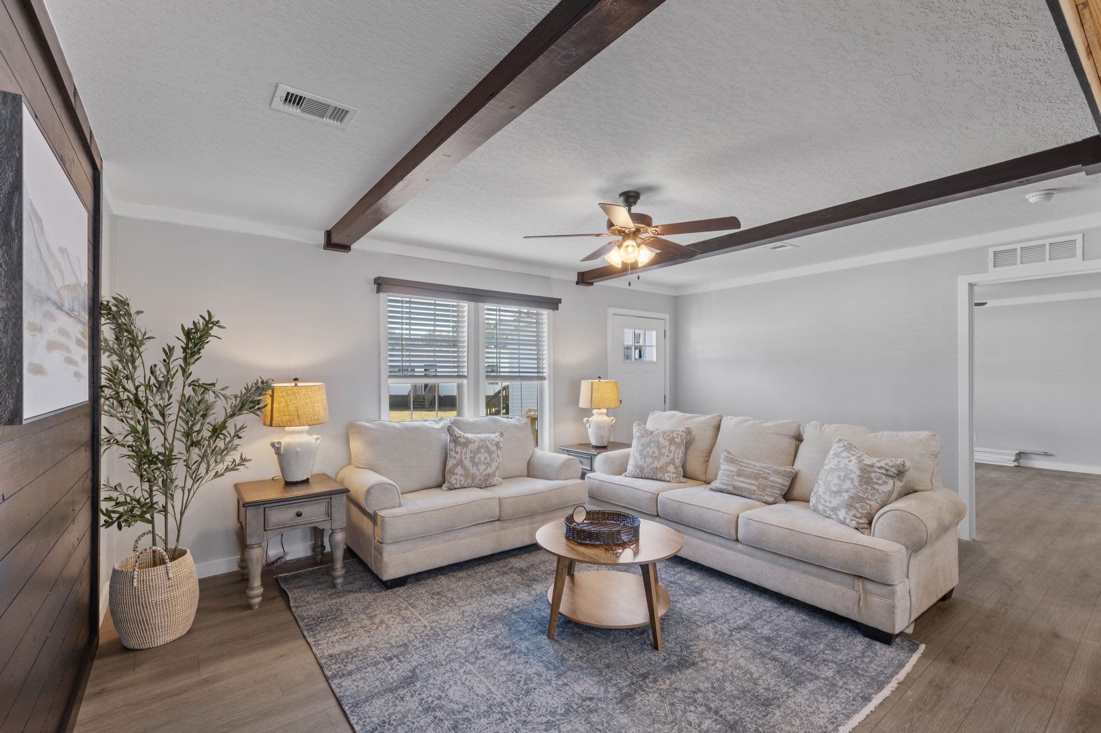 2026 maverick (inventory)  home features