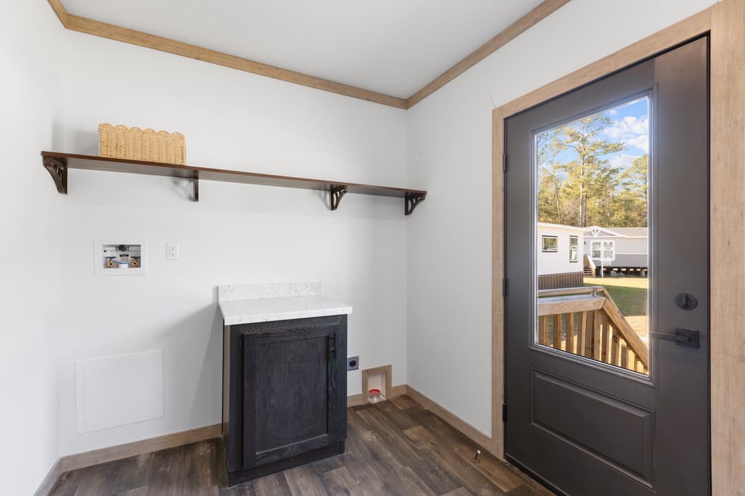 The delilah (inventory) interior home features