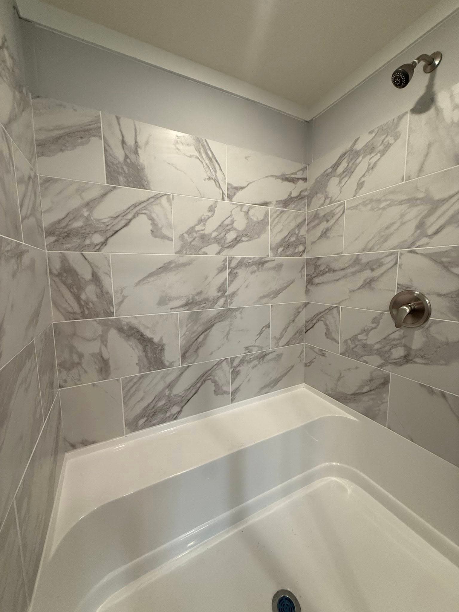 2025 viper (inventory) bathroom home features