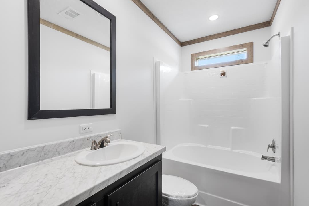 The delilah (inventory) bathroom home features