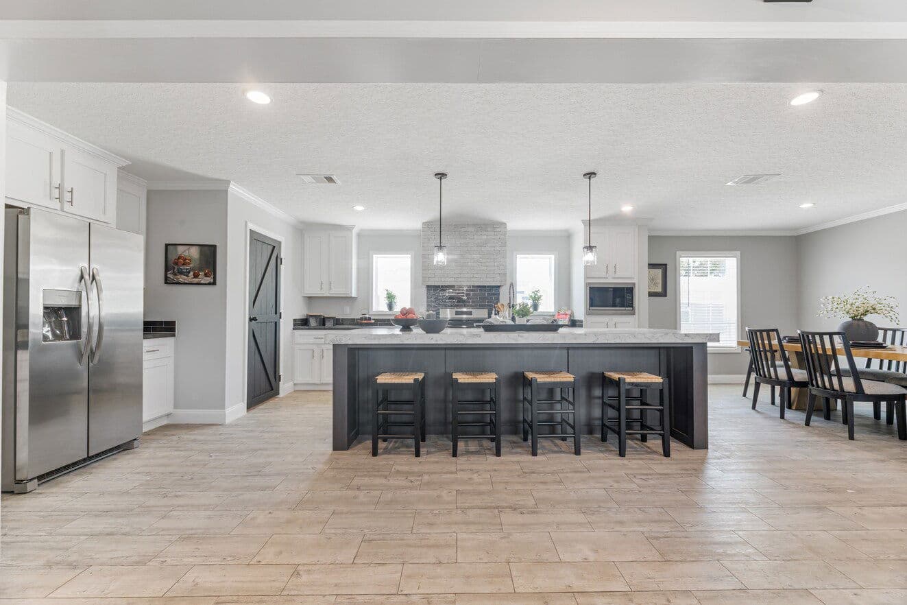 Jones 32764b kitchen home features