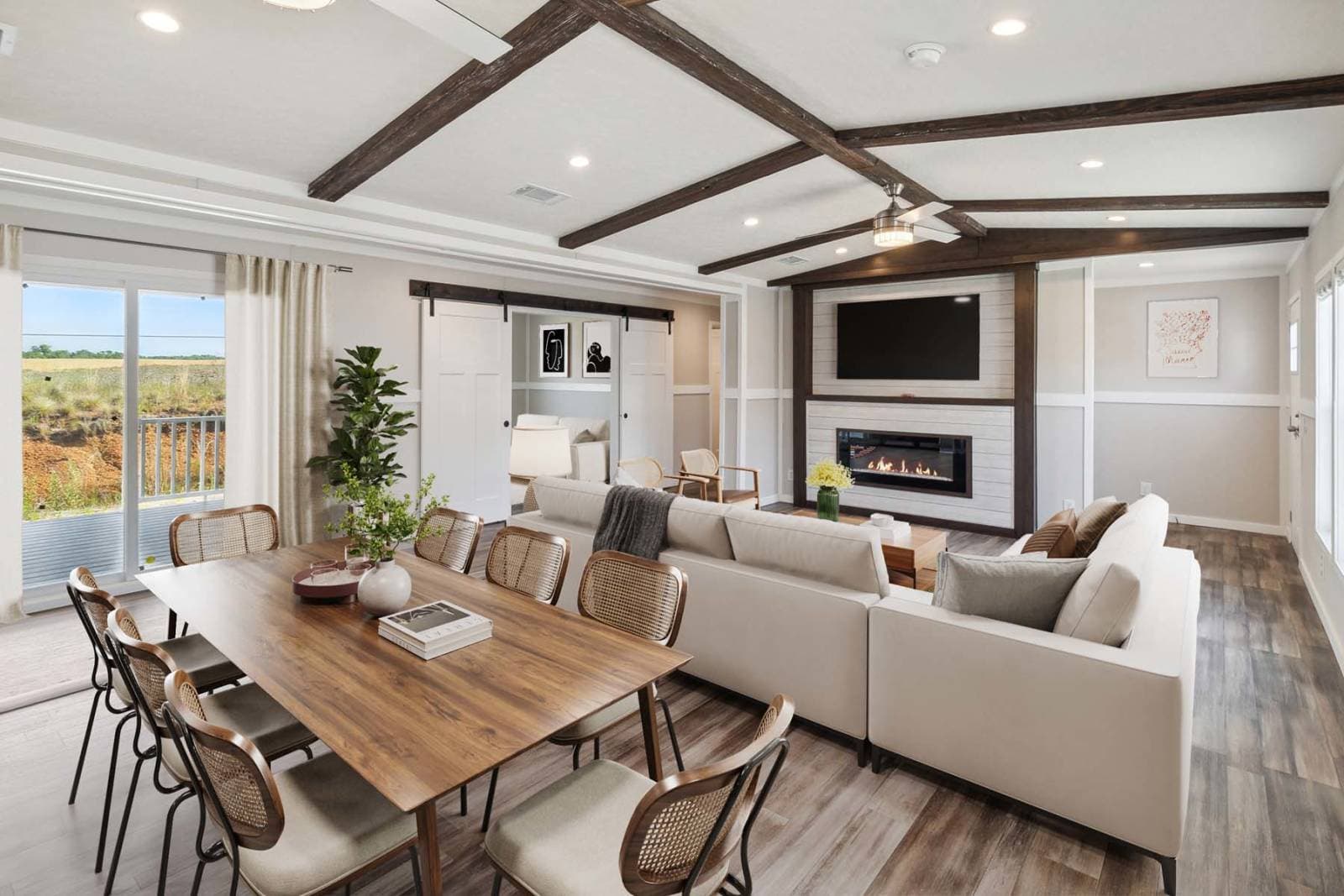 The justice interior home features