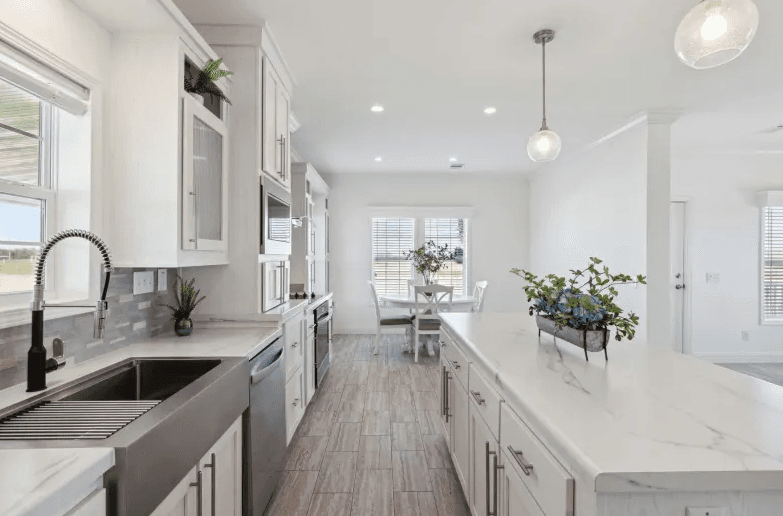 Mullett kitchen home features