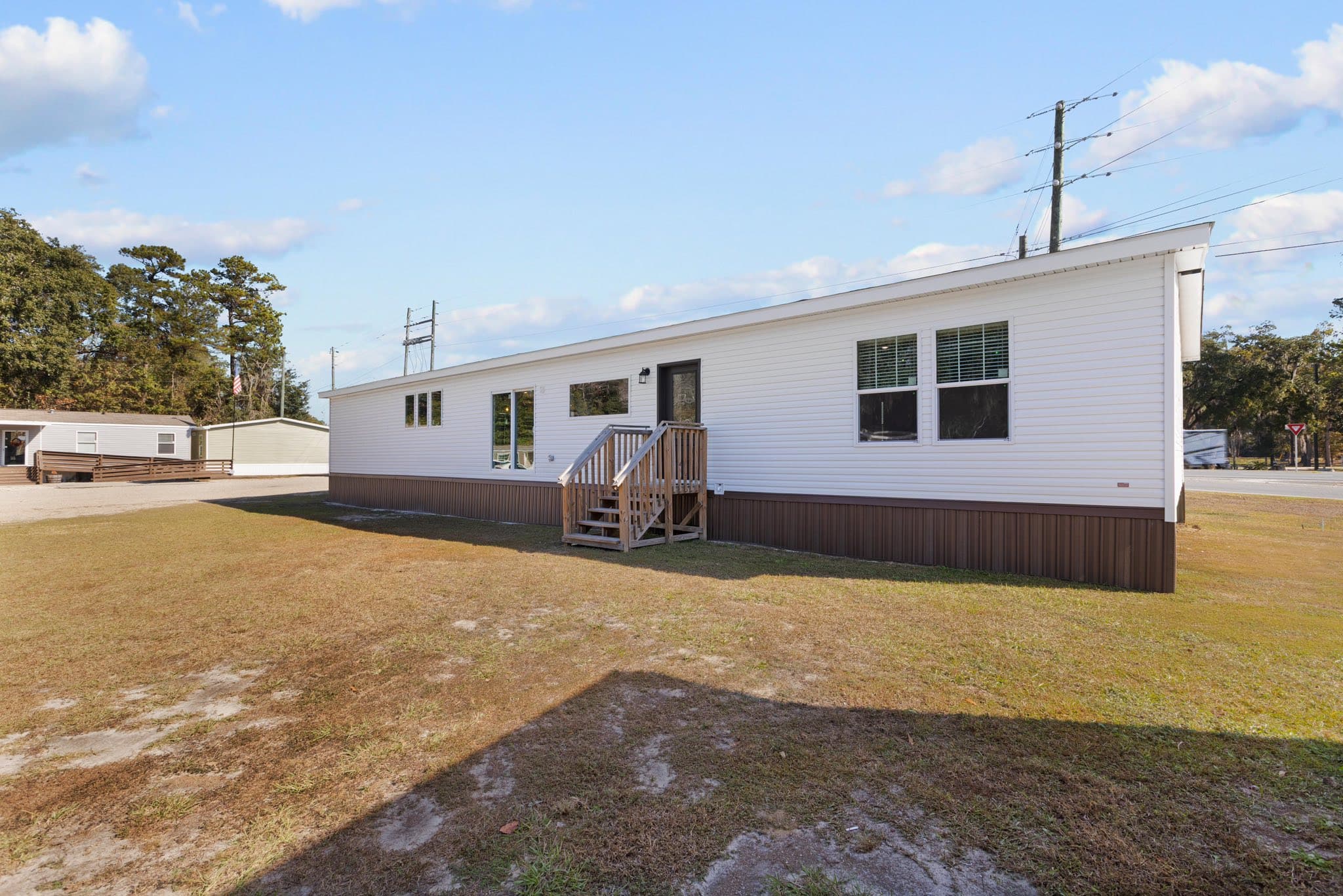 The delilah (inventory) exterior home features
