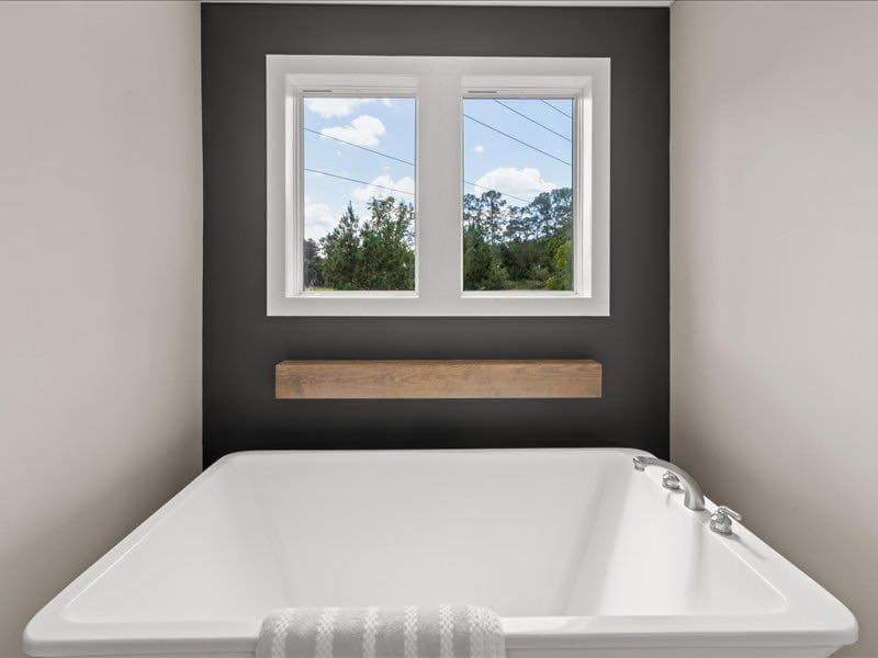 The shades creek (inventory) bathroom home features