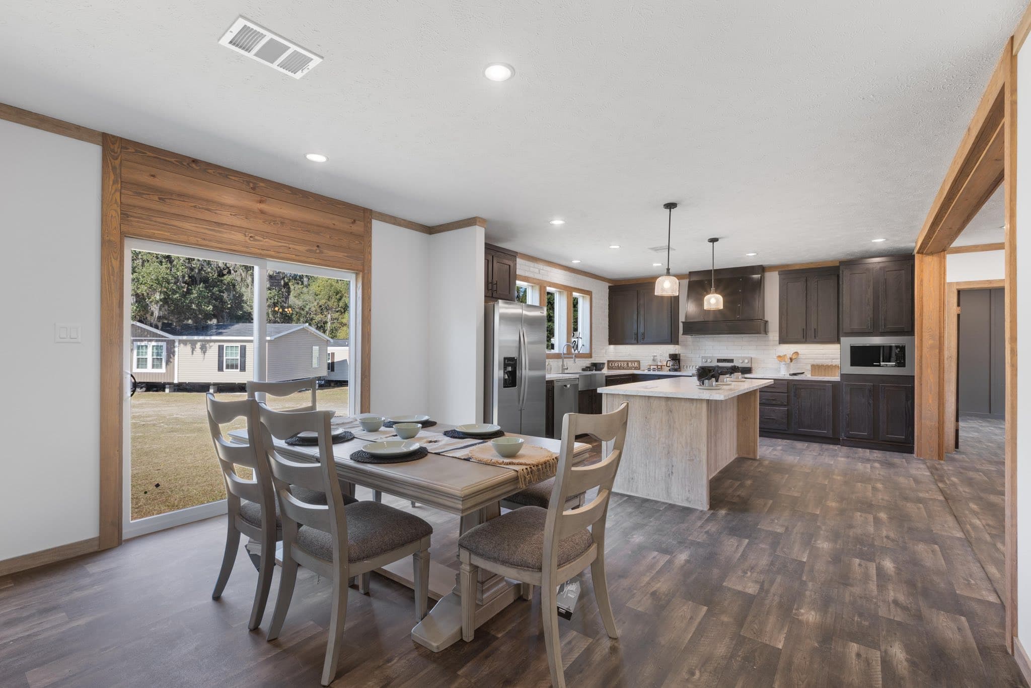 The delilah (inventory) kitchen home features