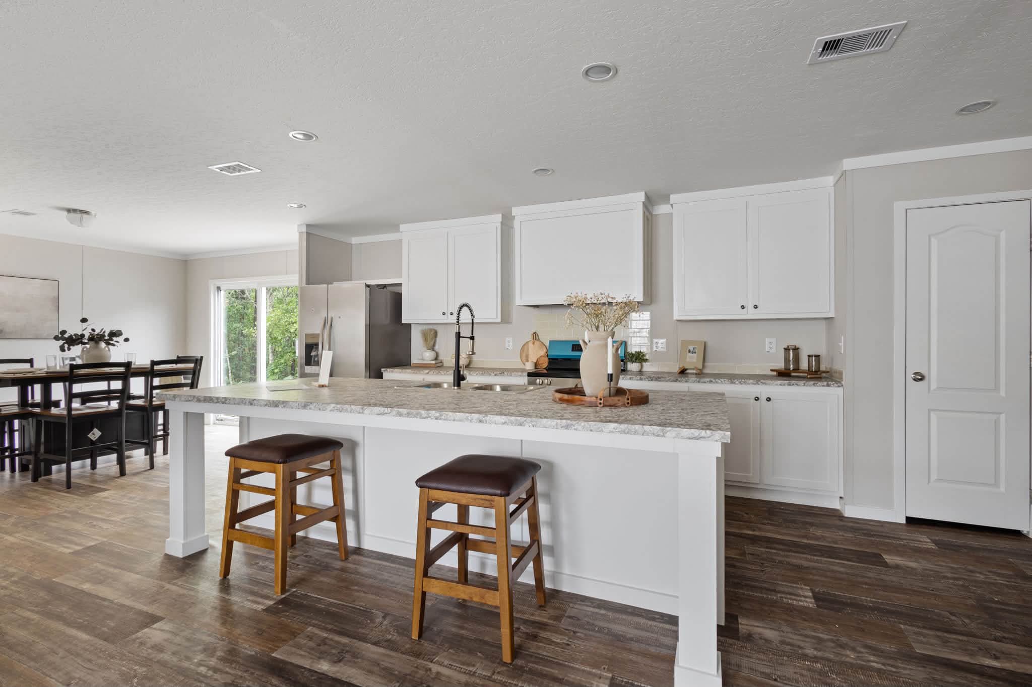 2026 iron ranch 28563a  home features