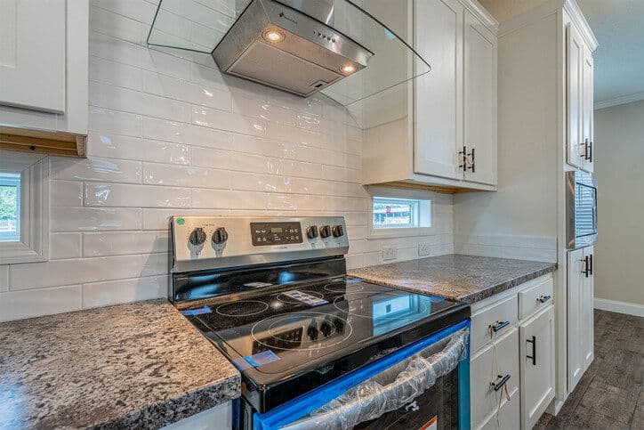 St. augustine 28482a kitchen home features