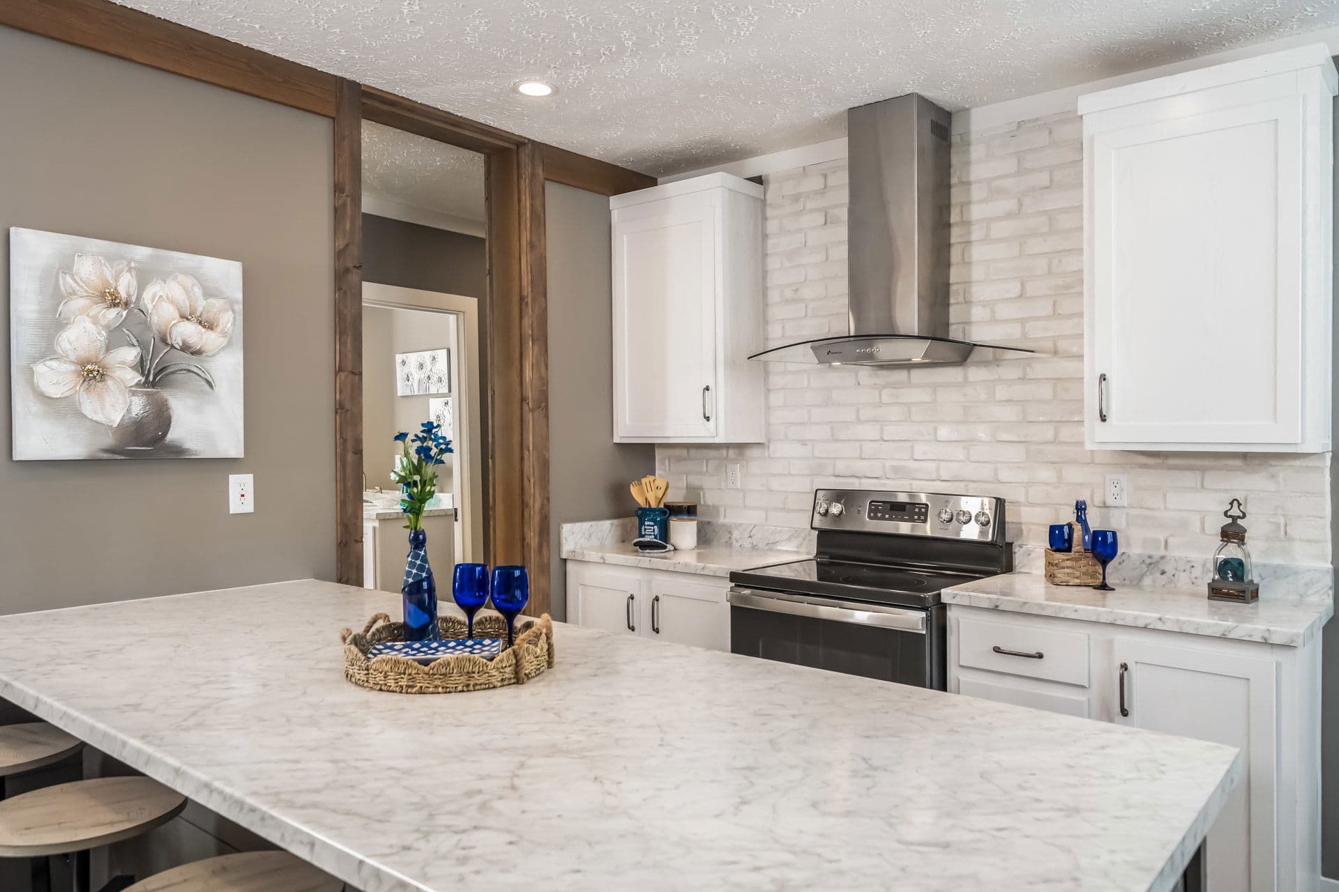 The willow oak kitchen home features