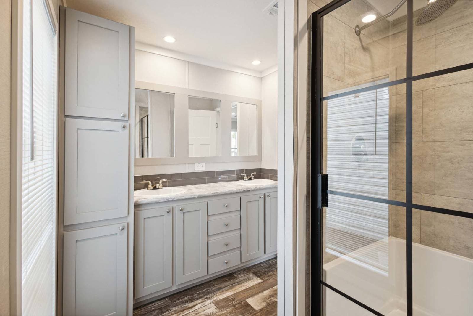 The murphy bathroom home features