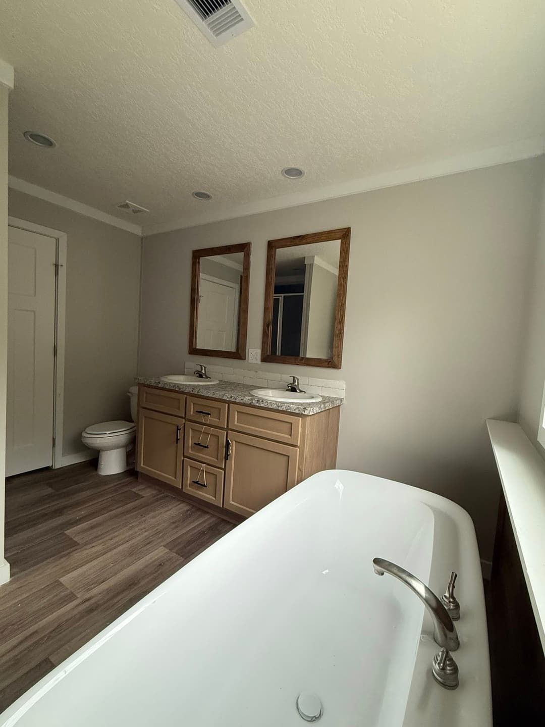 Destiny 3 bed 2 bath (inventory) bathroom home features