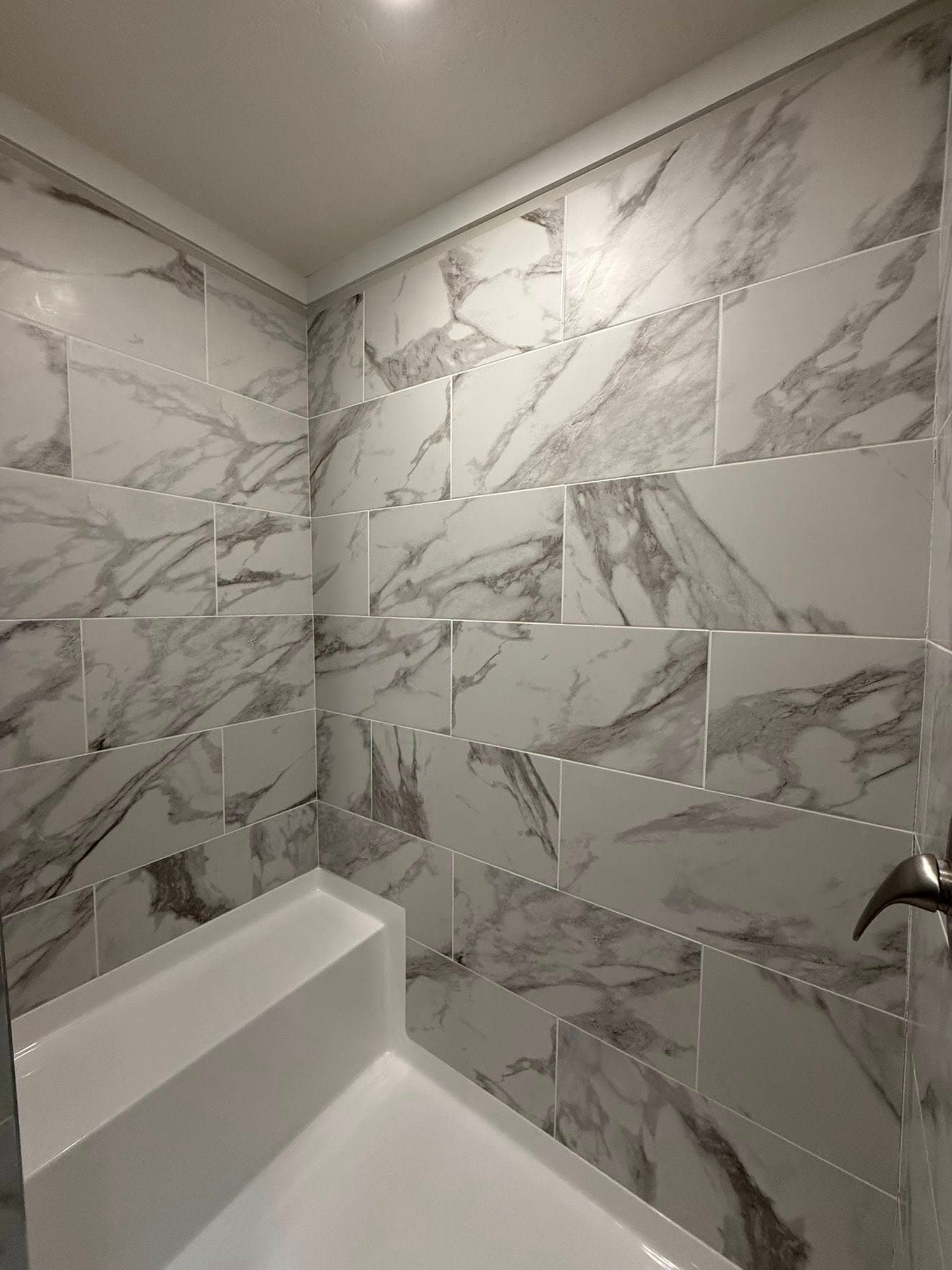 Destiny porch model (inventory) bathroom home features