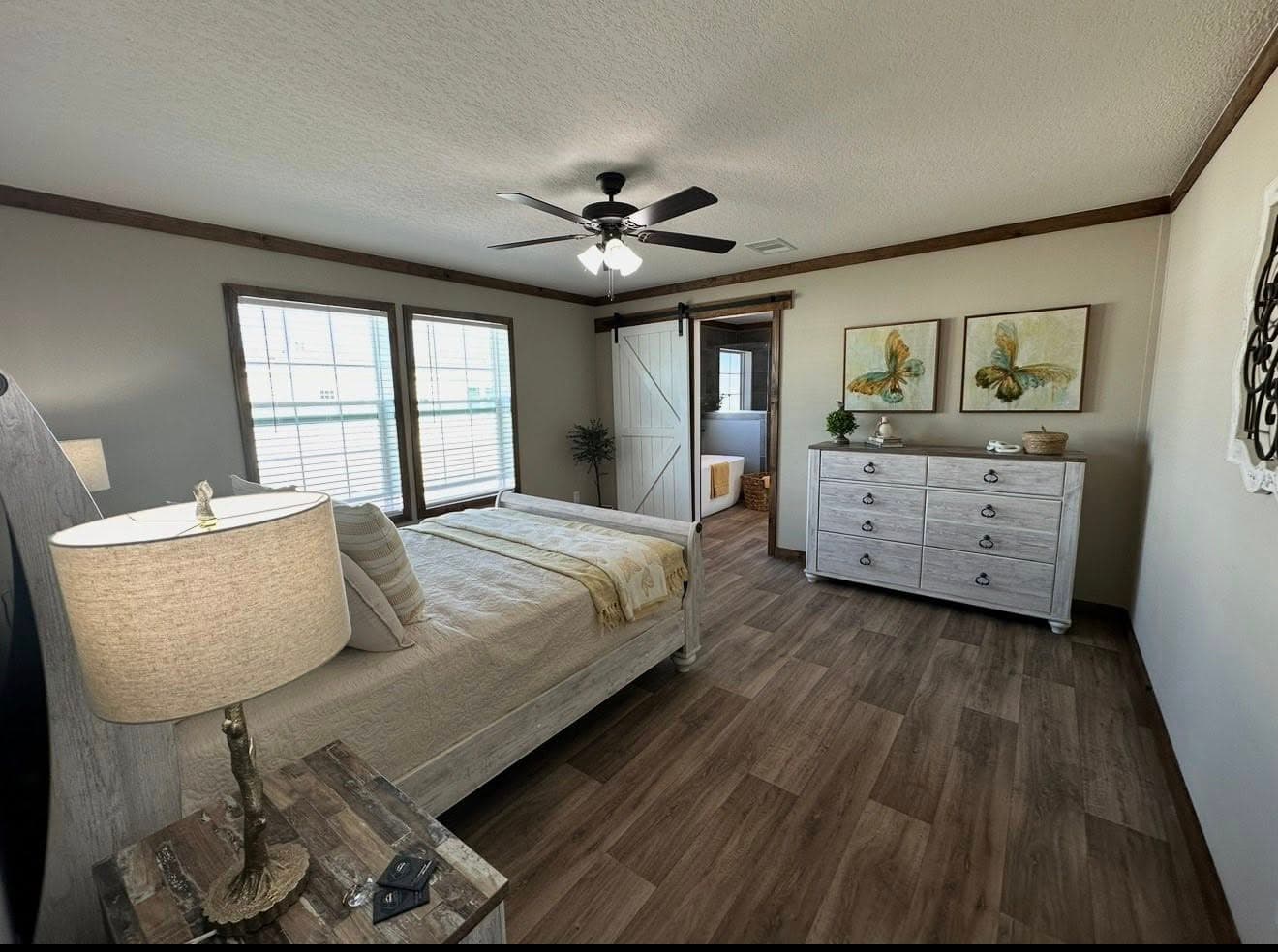 Coming soon-reece 32663a  home features