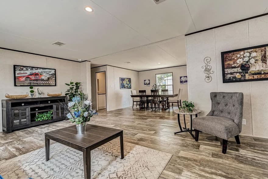 Raiford interior home features