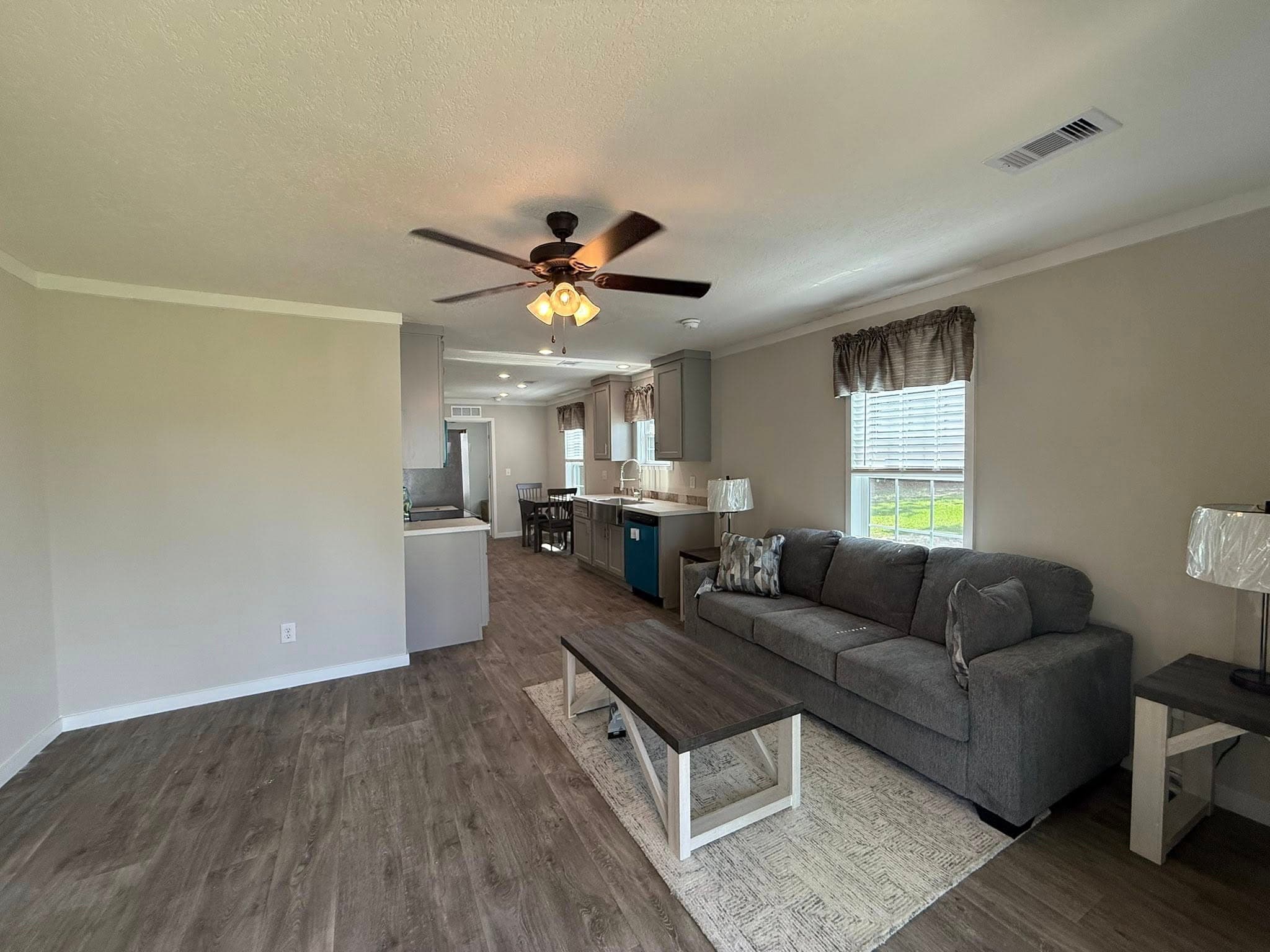 Destiny porch model (inventory) interior home features