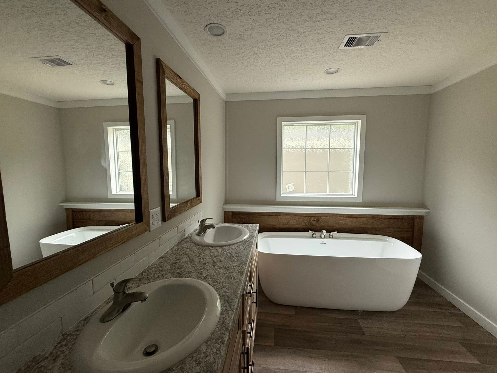 Destiny 3 bed 2 bath (inventory) bathroom home features