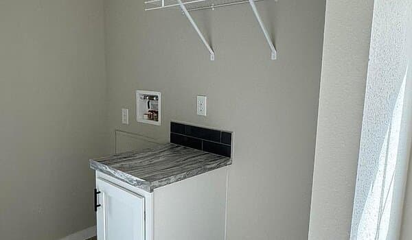 Waycross express 1676531 interior home features