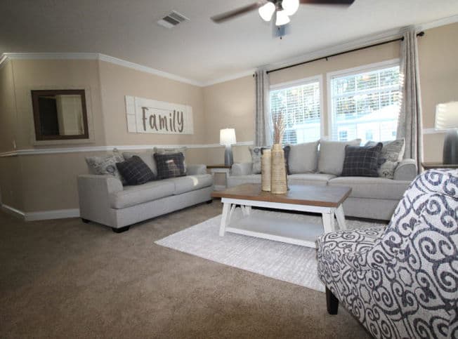 Rafael 32764j interior home features