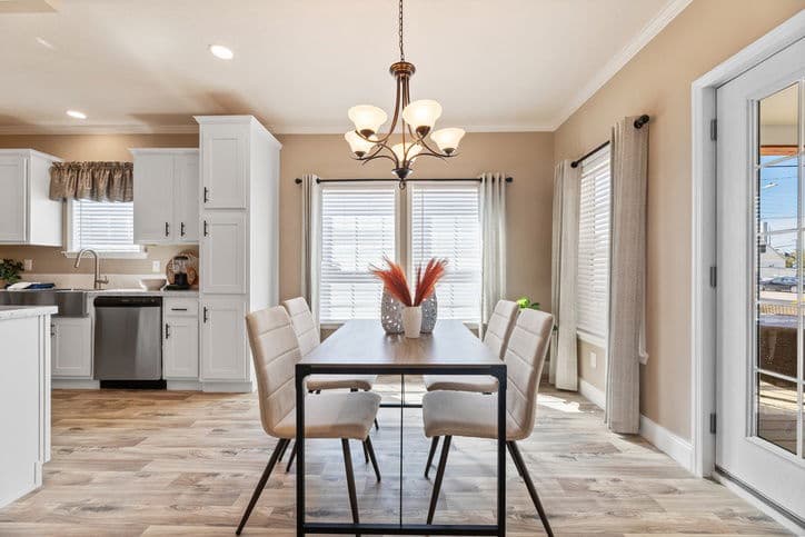 Timberview 32663e interior home features