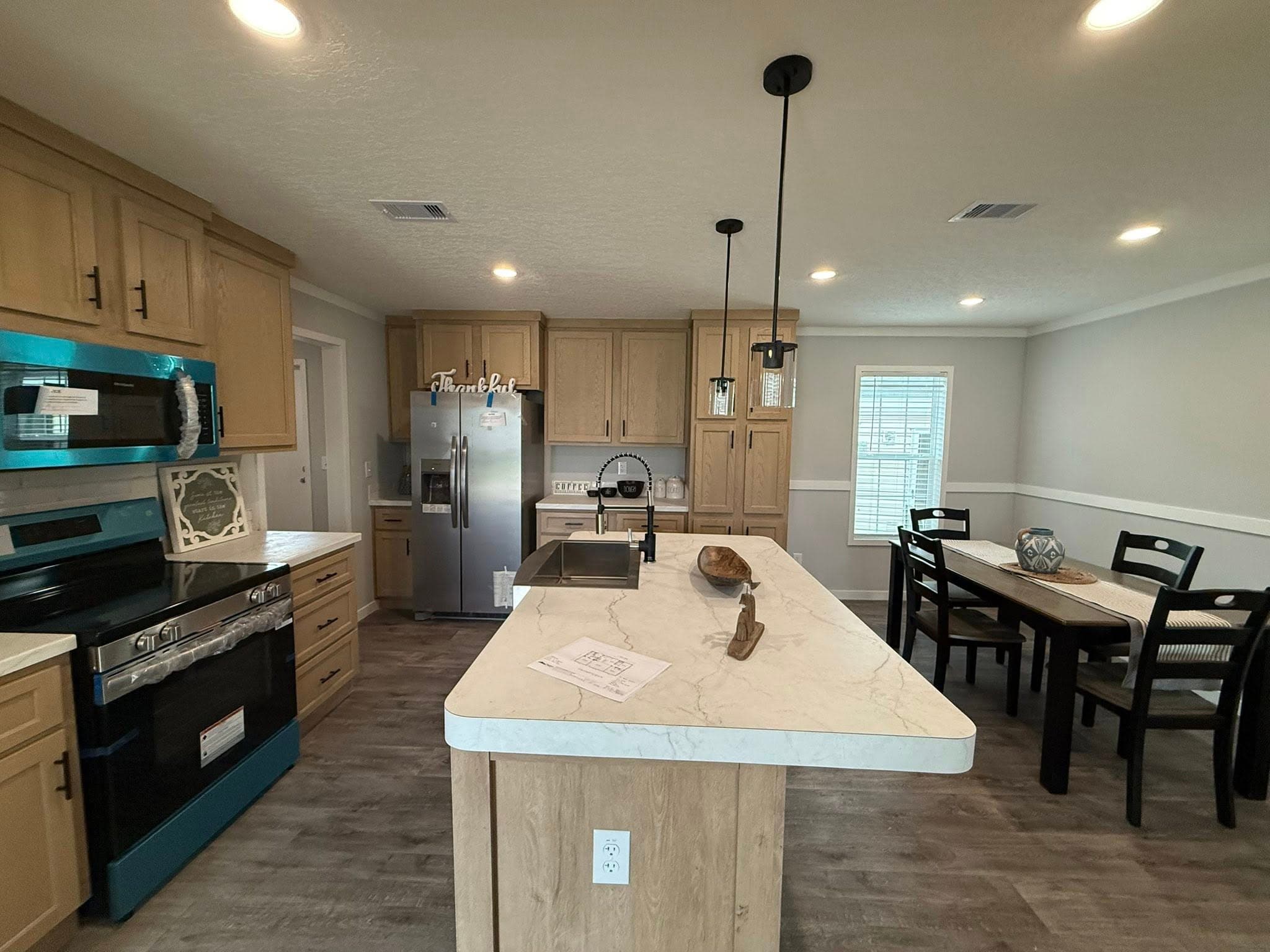 2025 viper (inventory) kitchen home features